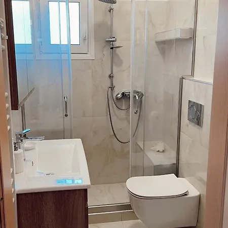 Tranquil Modern Retreat In Kefalonia Case de vacanță